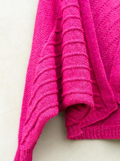Ruke Chic Cardigan knitting pattern – hand-knitted boho sweater design