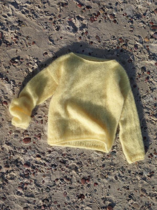 Mohair Muse Sweater – Modern Knitting Pattern with Mohair Elegance