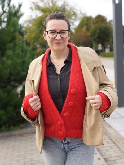 Ruke Solid cardigan – knitting pattern (PDF)