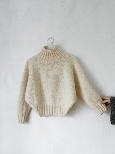 Yoga Winter Sweater Knitting Pattern – Cozy Turtle Neck Design