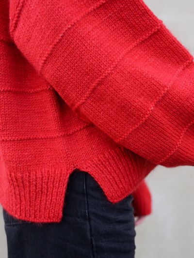 Ruke Scarlet sweater – knitting pattern (PDF)
