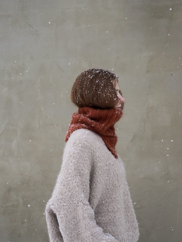 Knitting pattern Ruke Forest Neckwarmer cover image rust textured cowl