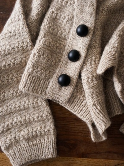 Ruke Iris cardigan knitting pattern double knit front band detail