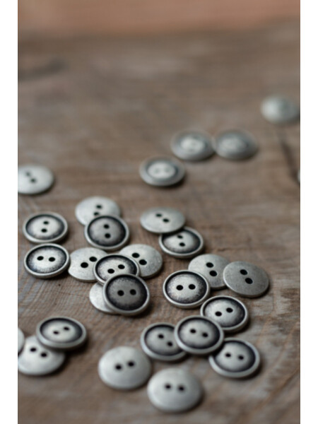 Antique silver buttons GOTS 15 mm