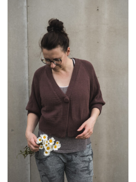 Knitting pattern for One buttoned cardigan