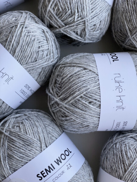 Ruke knit Semi-Wool yarn - Silver grey (22), 100g