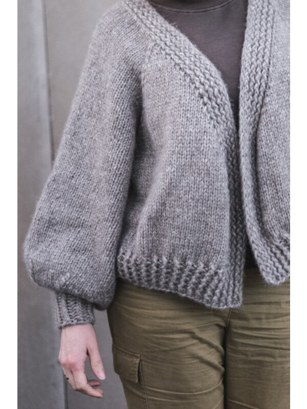 Knitting pattern for I wish this cardigan