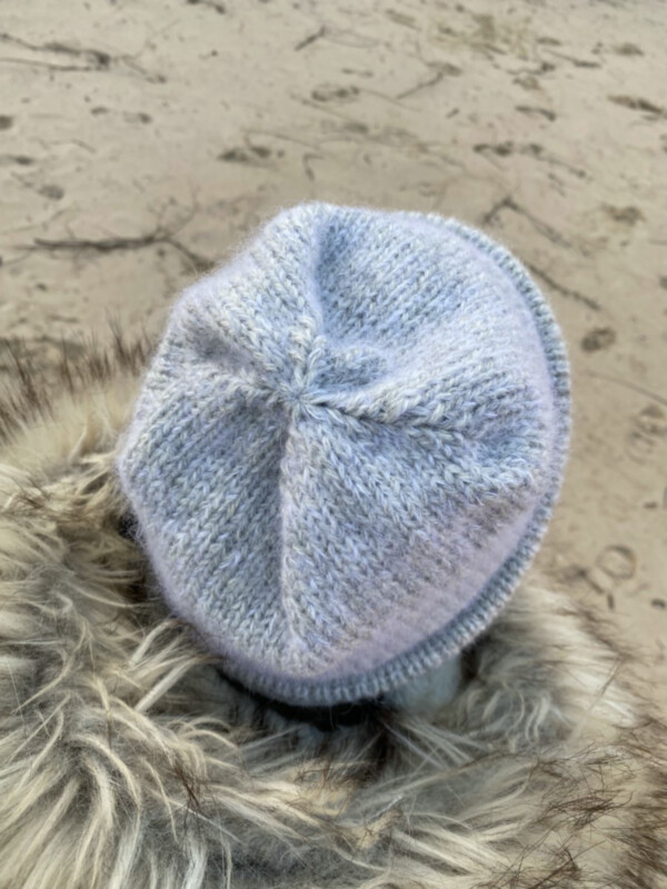 Knitting pattern for Ruke hat