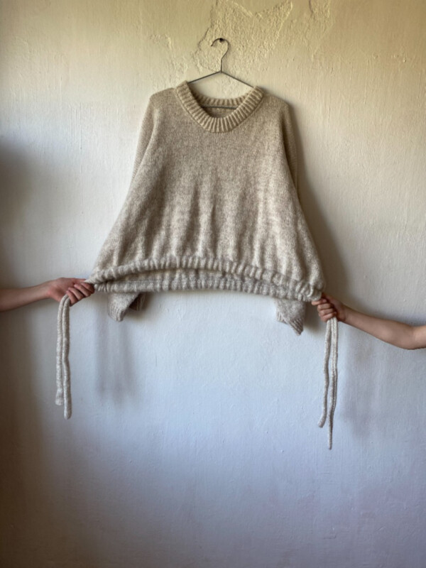 Ruke knit sweater knitting pattern Fairy tale 