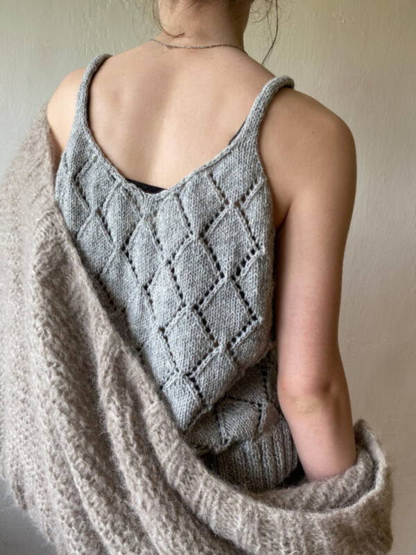 Diamond Ruke knit top knitting pattern